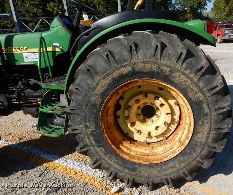 image for item DH2151 2002 John Deere 5420 MFWD tractor