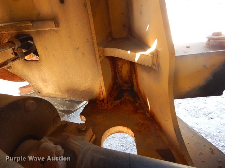 image for item DH2157 2003 John Deere 544H wheel loader