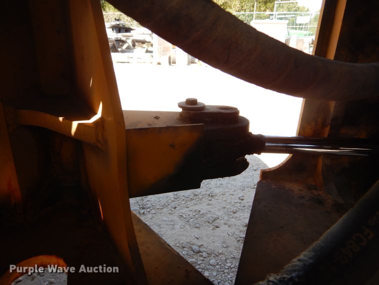 image for item DH2157 2003 John Deere 544H wheel loader