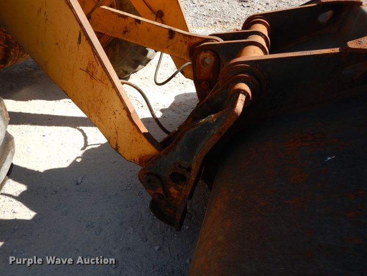 image for item DH2157 2003 John Deere 544H wheel loader