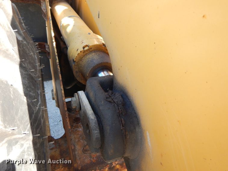 image for item DH2157 2003 John Deere 544H wheel loader