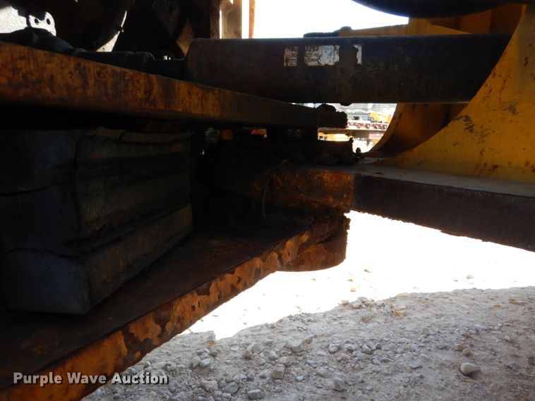 image for item DH2157 2003 John Deere 544H wheel loader