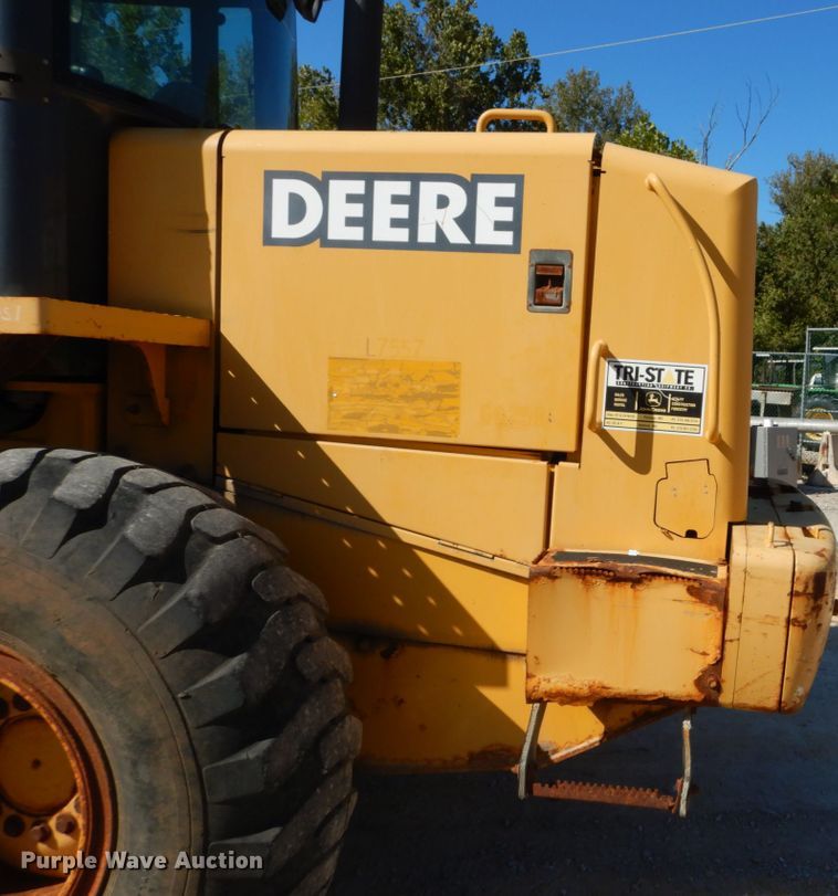 image for item DH2157 2003 John Deere 544H wheel loader