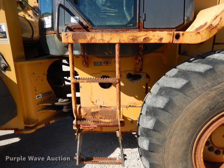 image for item DH2157 2003 John Deere 544H wheel loader