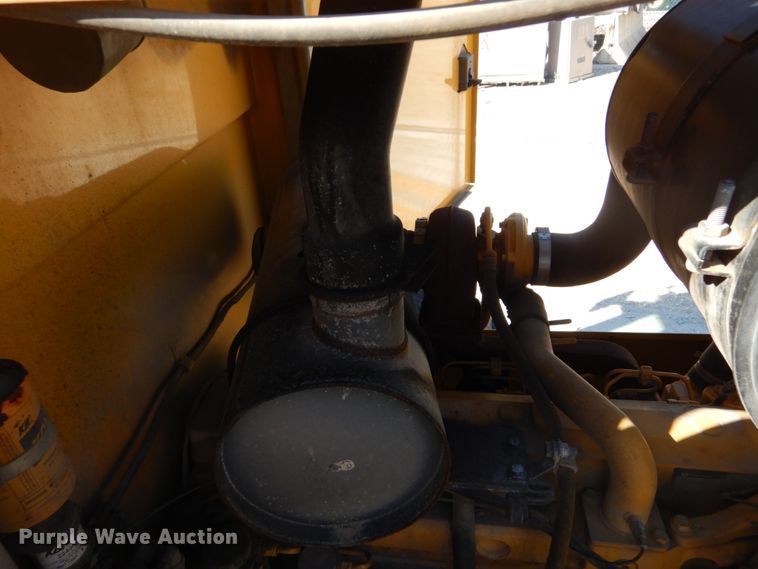 image for item DH2157 2003 John Deere 544H wheel loader