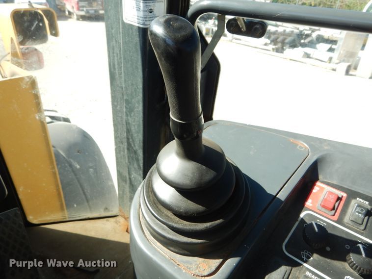 image for item DH2157 2003 John Deere 544H wheel loader