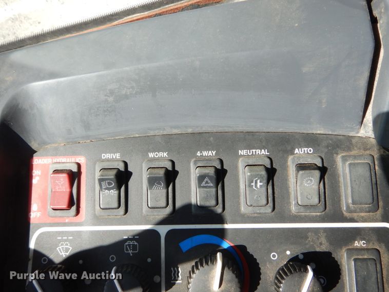 image for item DH2157 2003 John Deere 544H wheel loader