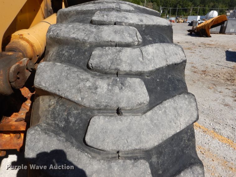 image for item DH2157 2003 John Deere 544H wheel loader