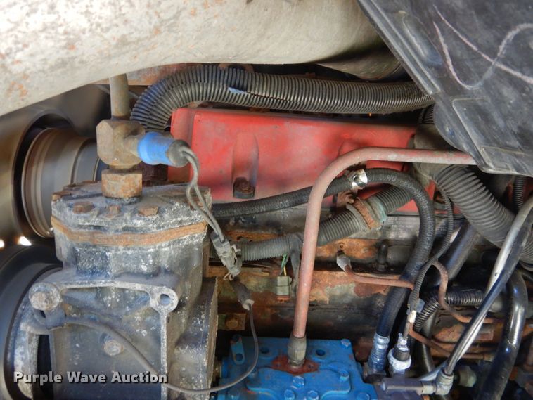 image for item DH2158 2002 International 2574 dump truck