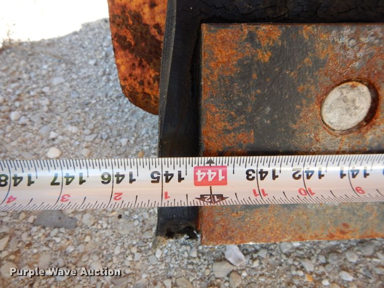 image for item DH2158 2002 International 2574 dump truck