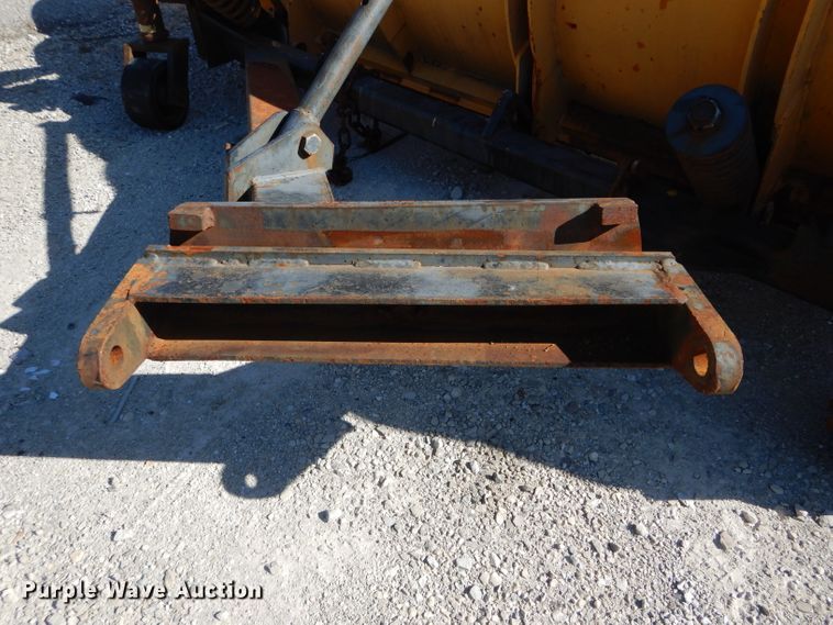 image for item DH2158 2002 International 2574 dump truck