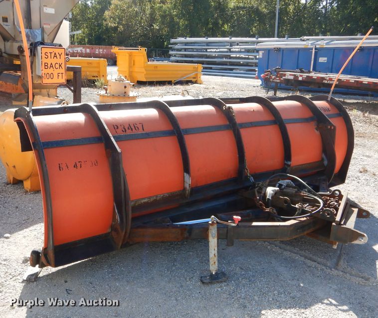 image for item DH2158 2002 International 2574 dump truck