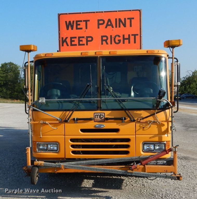 image for item DH6139 2004 Sterling Condor paint striping truck