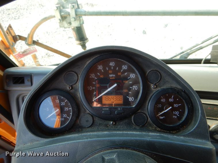 image for item DH6139 2004 Sterling Condor paint striping truck