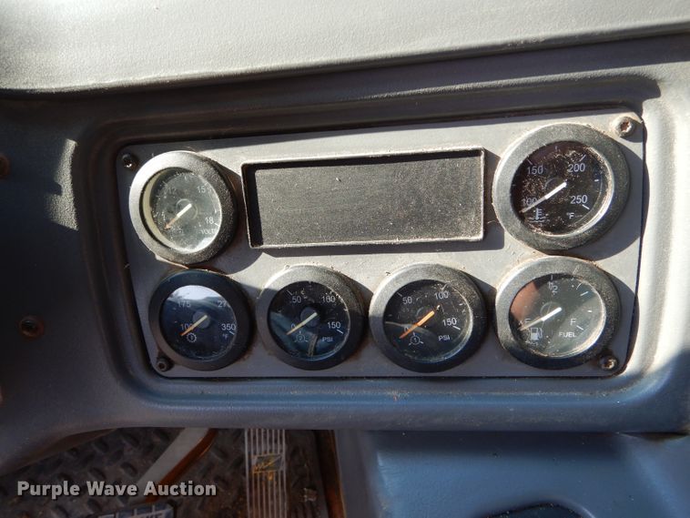 image for item DH6139 2004 Sterling Condor paint striping truck