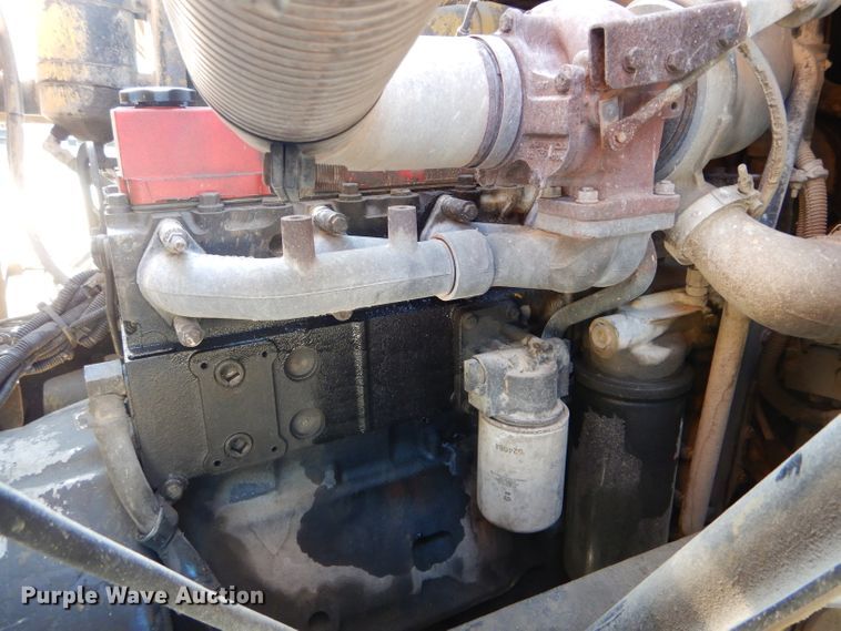 image for item DH6139 2004 Sterling Condor paint striping truck