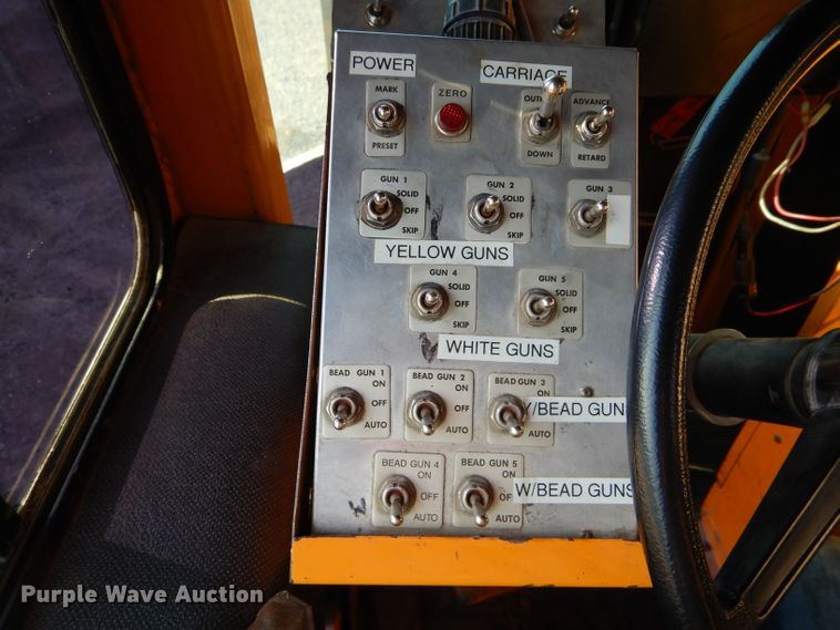 image for item DH6139 2004 Sterling Condor paint striping truck