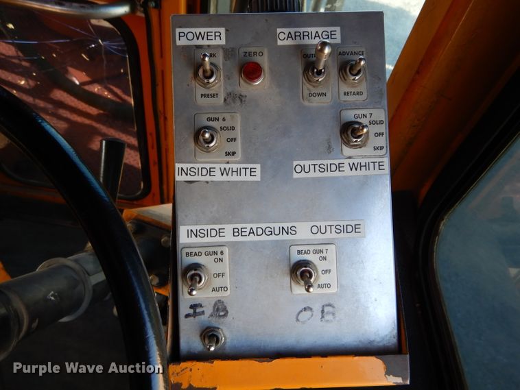 image for item DH6139 2004 Sterling Condor paint striping truck