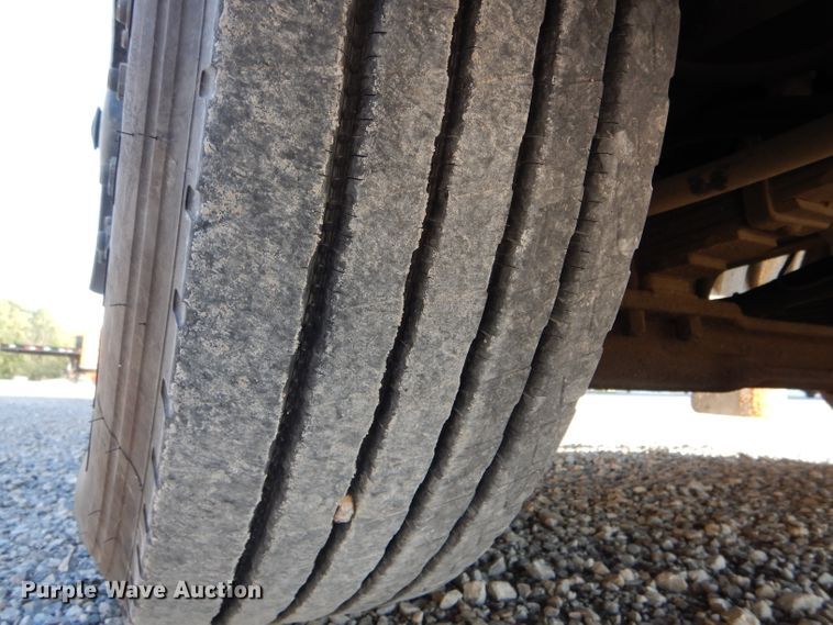 image for item DH6139 2004 Sterling Condor paint striping truck