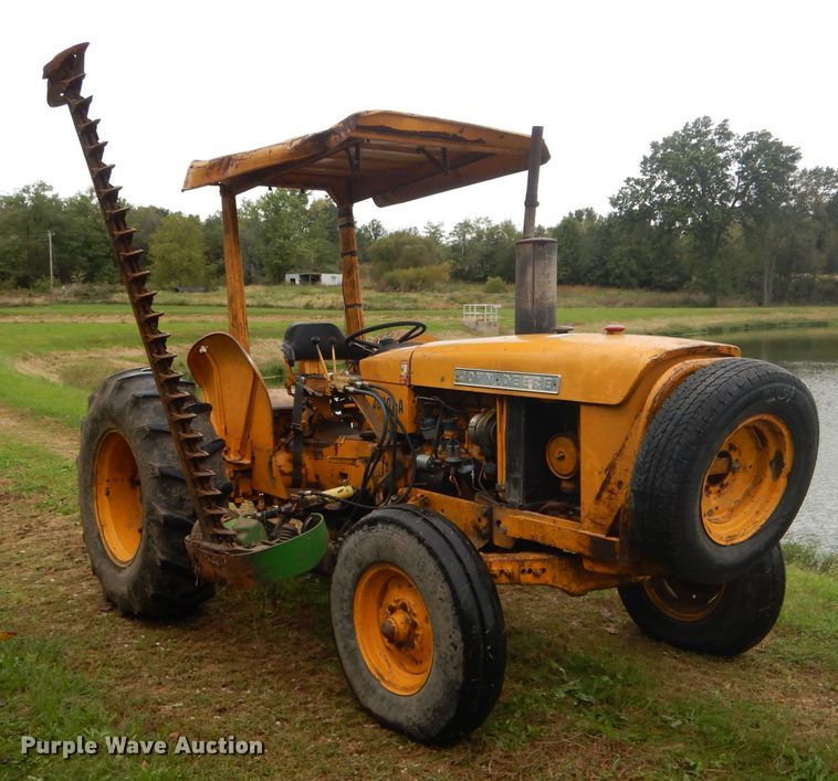 image for item DH6236 John Deere 301A tractor