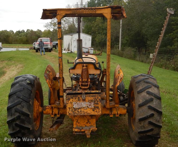image for item DH6236 John Deere 301A tractor