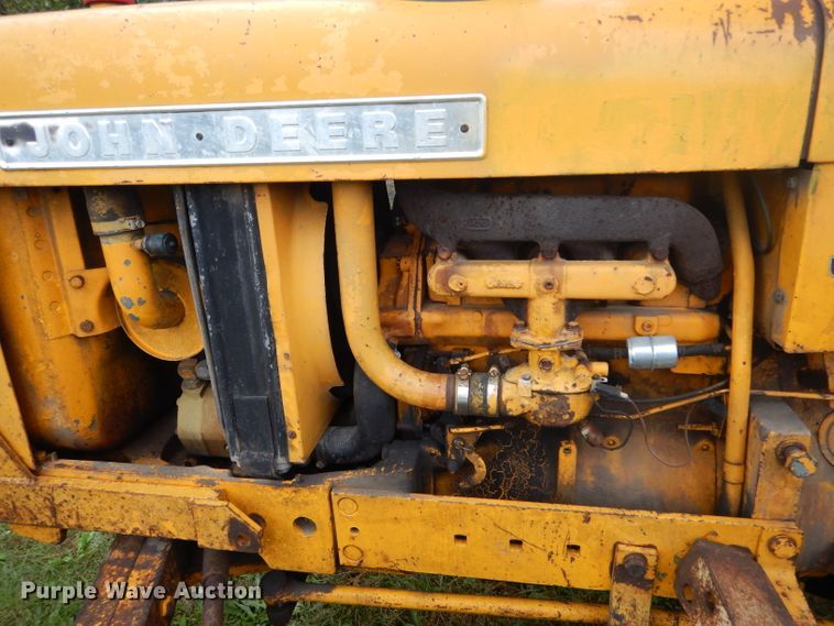 image for item DH6236 John Deere 301A tractor