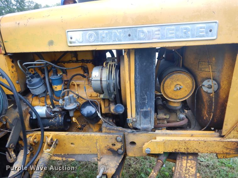 image for item DH6236 John Deere 301A tractor