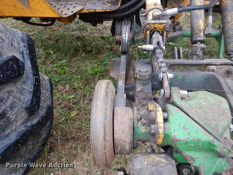 image for item DH6236 John Deere 301A tractor