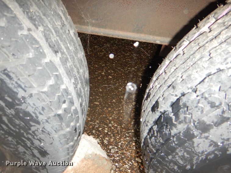 image for item DI2555 1997 Southern enclosed cargo trailer