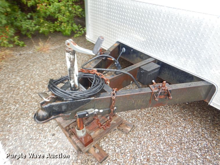 image for item DI2555 1997 Southern enclosed cargo trailer