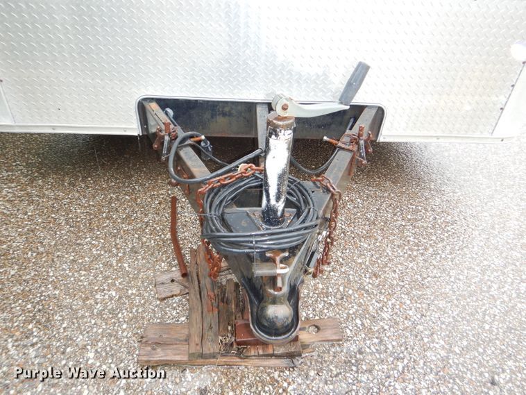 image for item DI2555 1997 Southern enclosed cargo trailer