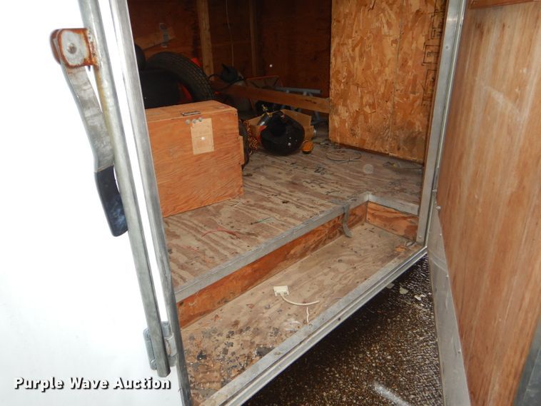 image for item DI2555 1997 Southern enclosed cargo trailer
