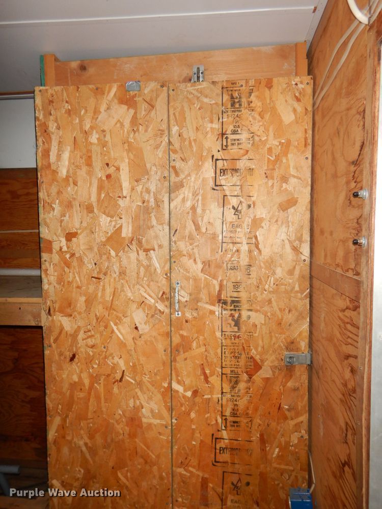 image for item DI2555 1997 Southern enclosed cargo trailer