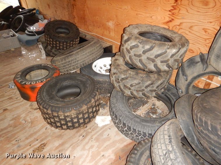 image for item DI2555 1997 Southern enclosed cargo trailer