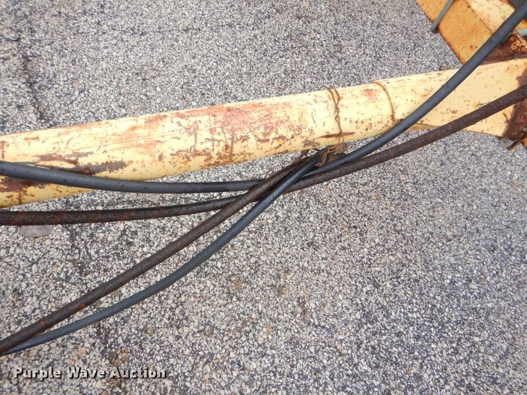 image for item DI2563 Vermeer WR-22 hay rake