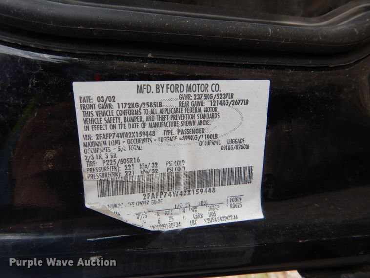image for item DI2567 2002 Ford Crown Victoria LX