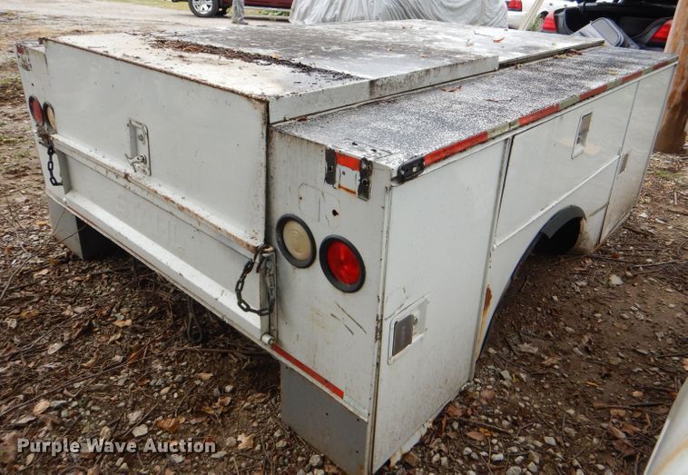 image for item DI2569 Stahl enclosed utility bed