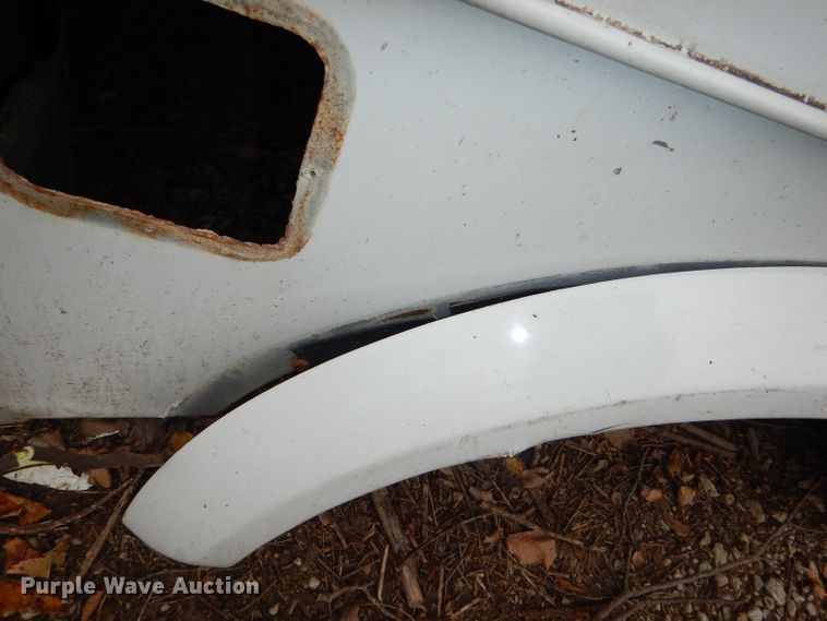 image for item DI2569 Stahl enclosed utility bed