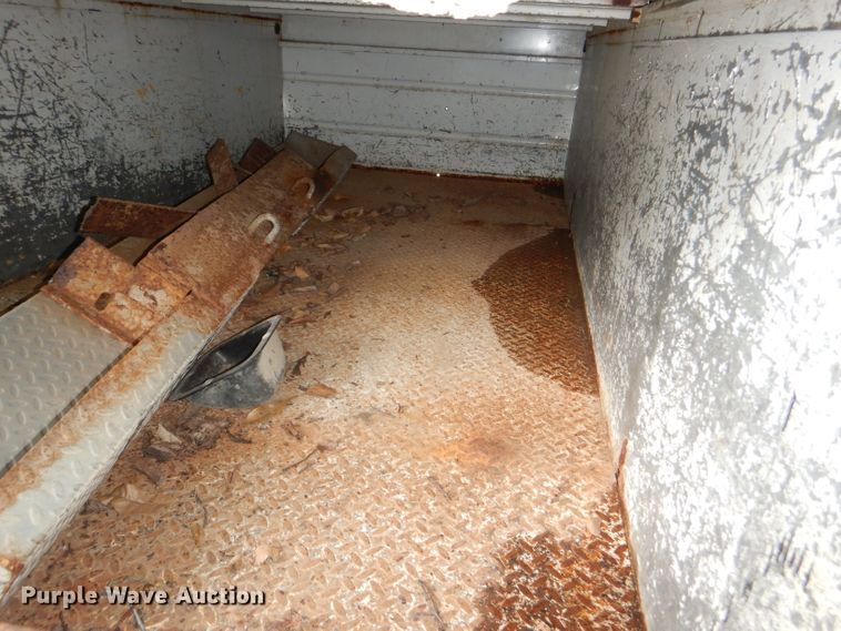 image for item DI2569 Stahl enclosed utility bed