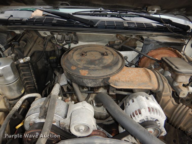 image for item DI2570 1995 Chevrolet S10 LS Ext. Cab pickup truck