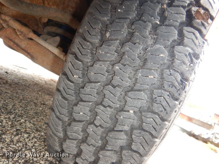 image for item DI2570 1995 Chevrolet S10 LS Ext. Cab pickup truck