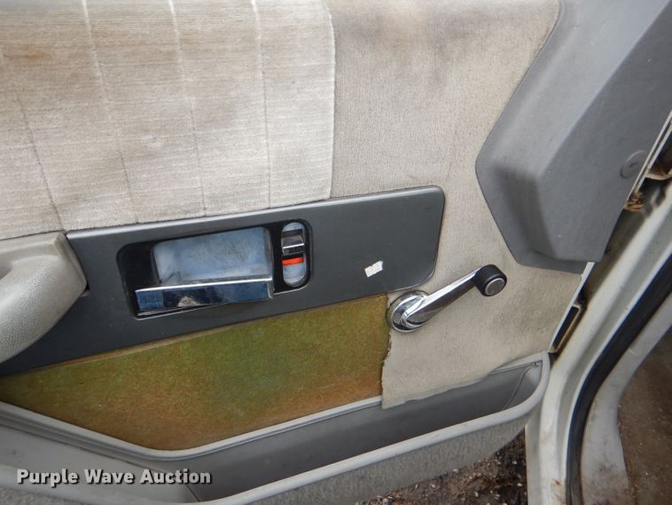 image for item DI2571 1991 Chevrolet C1500 pickup truck