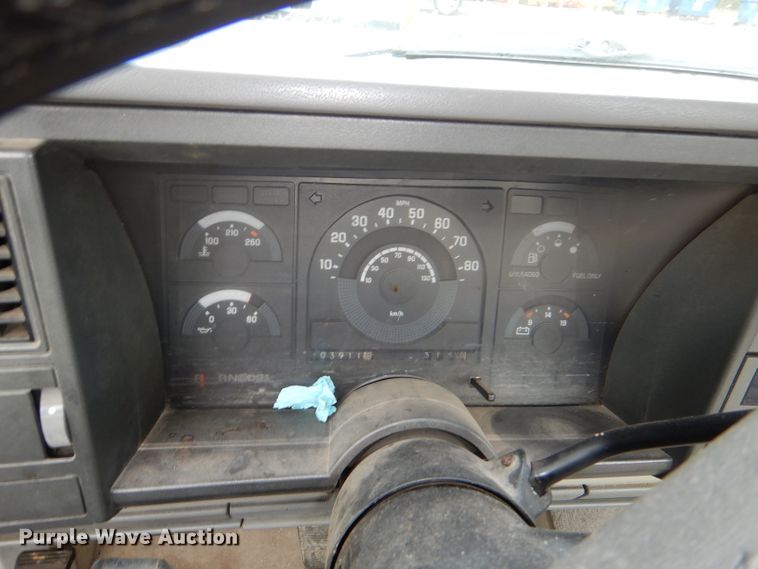 image for item DI2571 1991 Chevrolet C1500 pickup truck