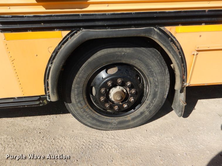 image for item DI2591 1998 Blue Bird TC2000 school bus