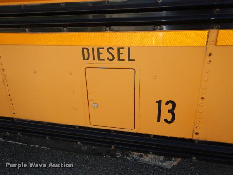 image for item DI2591 1998 Blue Bird TC2000 school bus