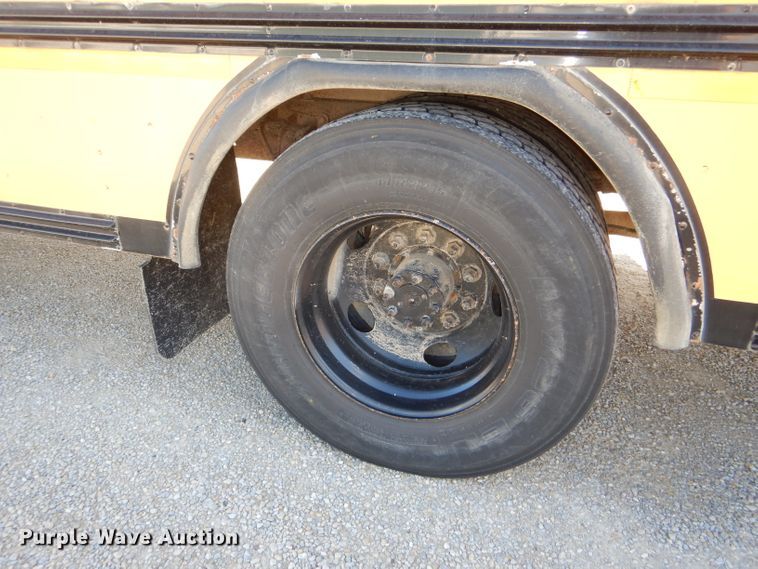 image for item DI2591 1998 Blue Bird TC2000 school bus