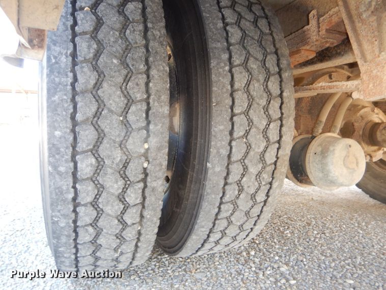 image for item DI2591 1998 Blue Bird TC2000 school bus