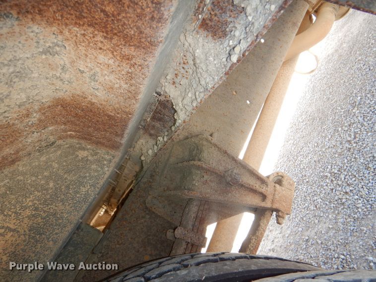 image for item DI2591 1998 Blue Bird TC2000 school bus