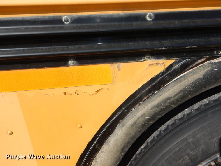 image for item DI2591 1998 Blue Bird TC2000 school bus