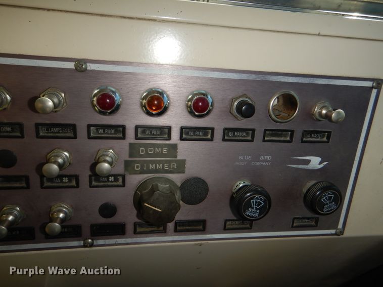 image for item DI2591 1998 Blue Bird TC2000 school bus